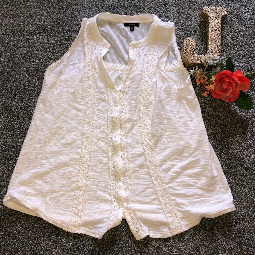 White For Cynthia Dressy Tank- Size XL